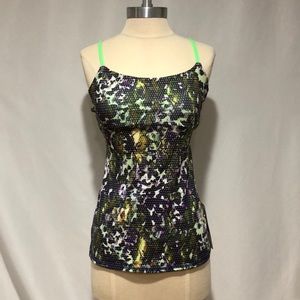 New Lululemon dancing warrior tank